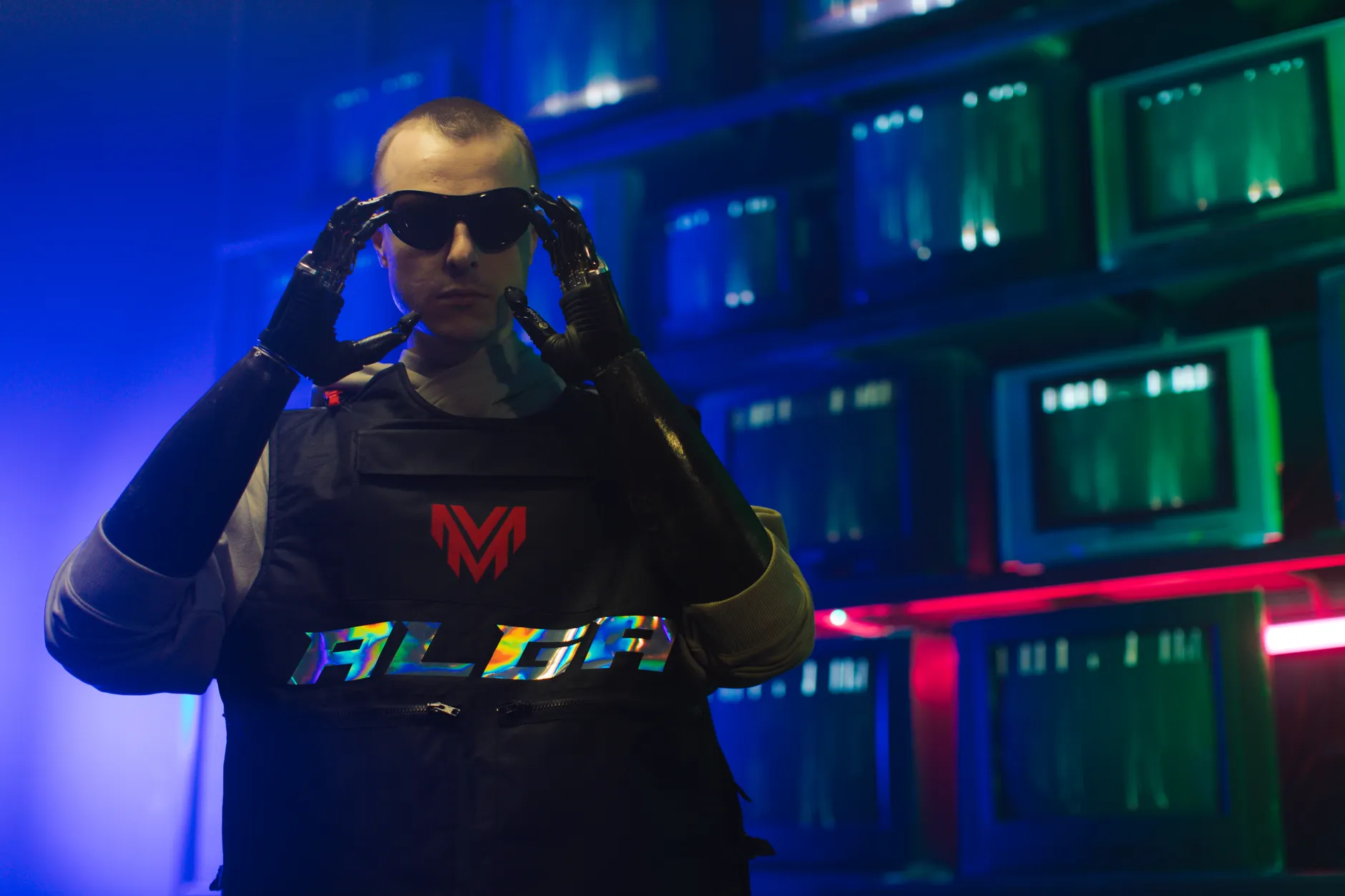 Alibi (Алиби) — доказательство невиновности