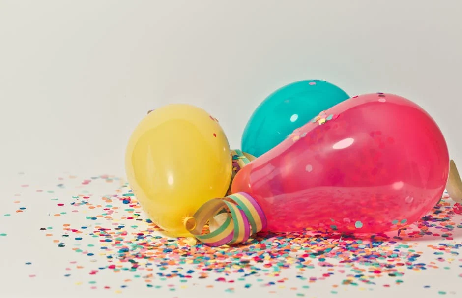 Birthday (День рождения) — праздник с тортом и подарками