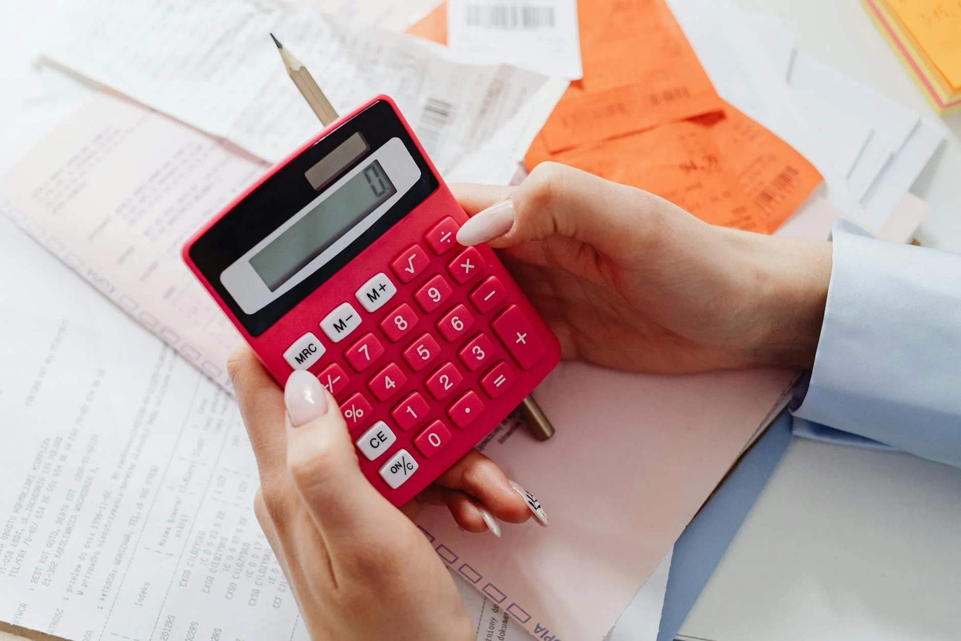 Calculator (Калькулятор) — электронное устройство для вычислений