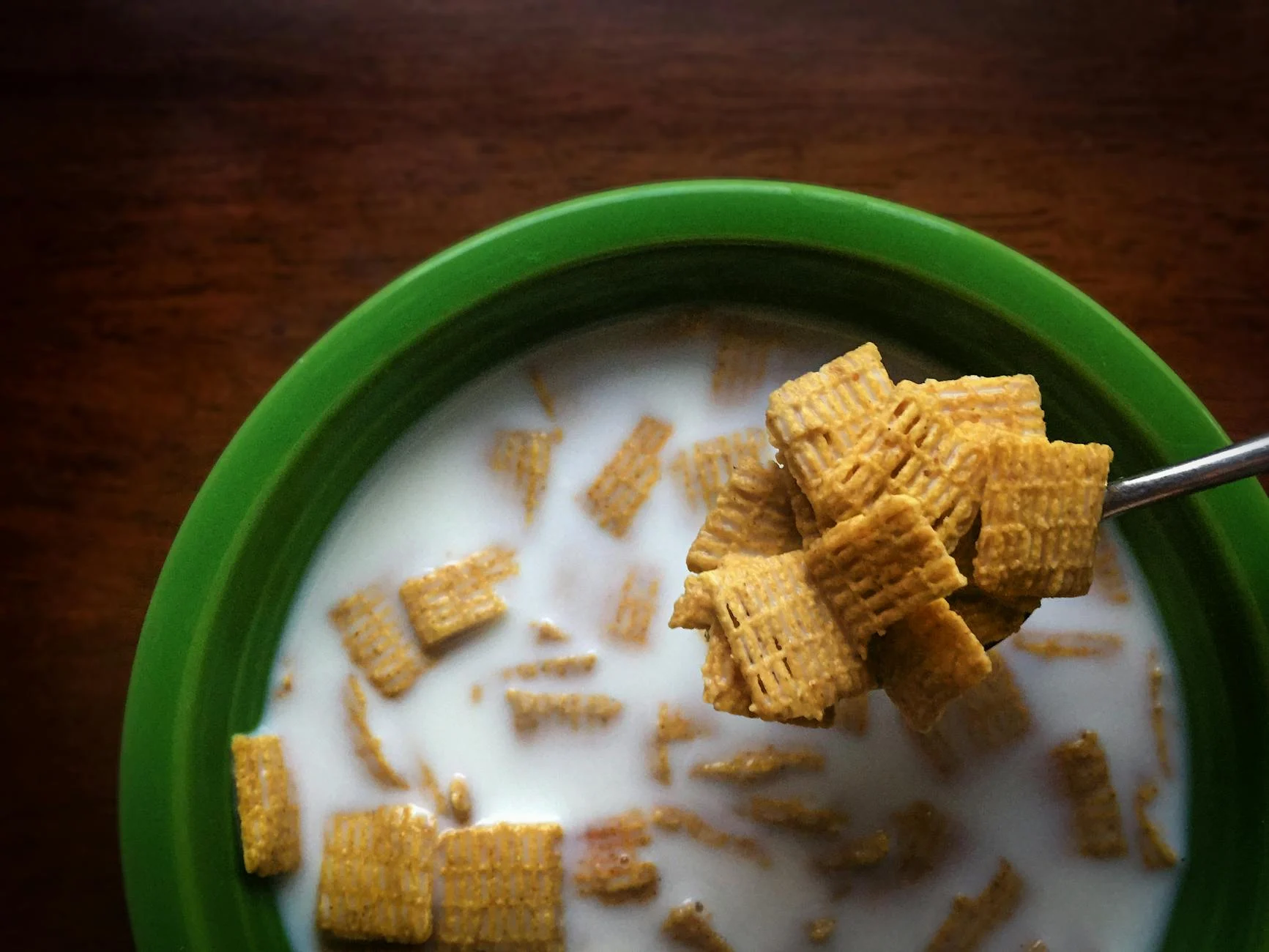 Cereal (Злаки, хлопья) — завтрак с молоком