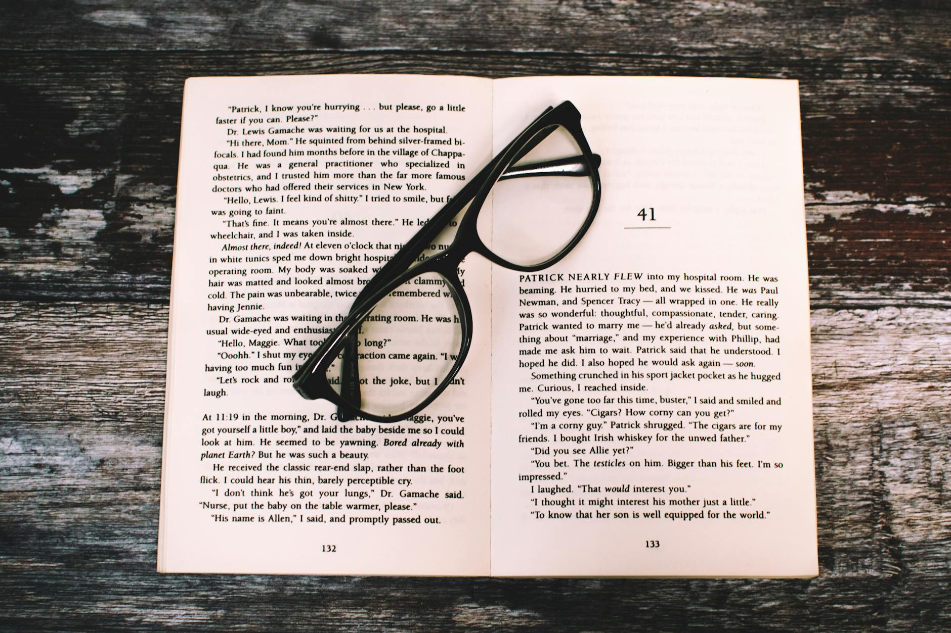 Chapter (Глава) — раздел книги или отделение организации
