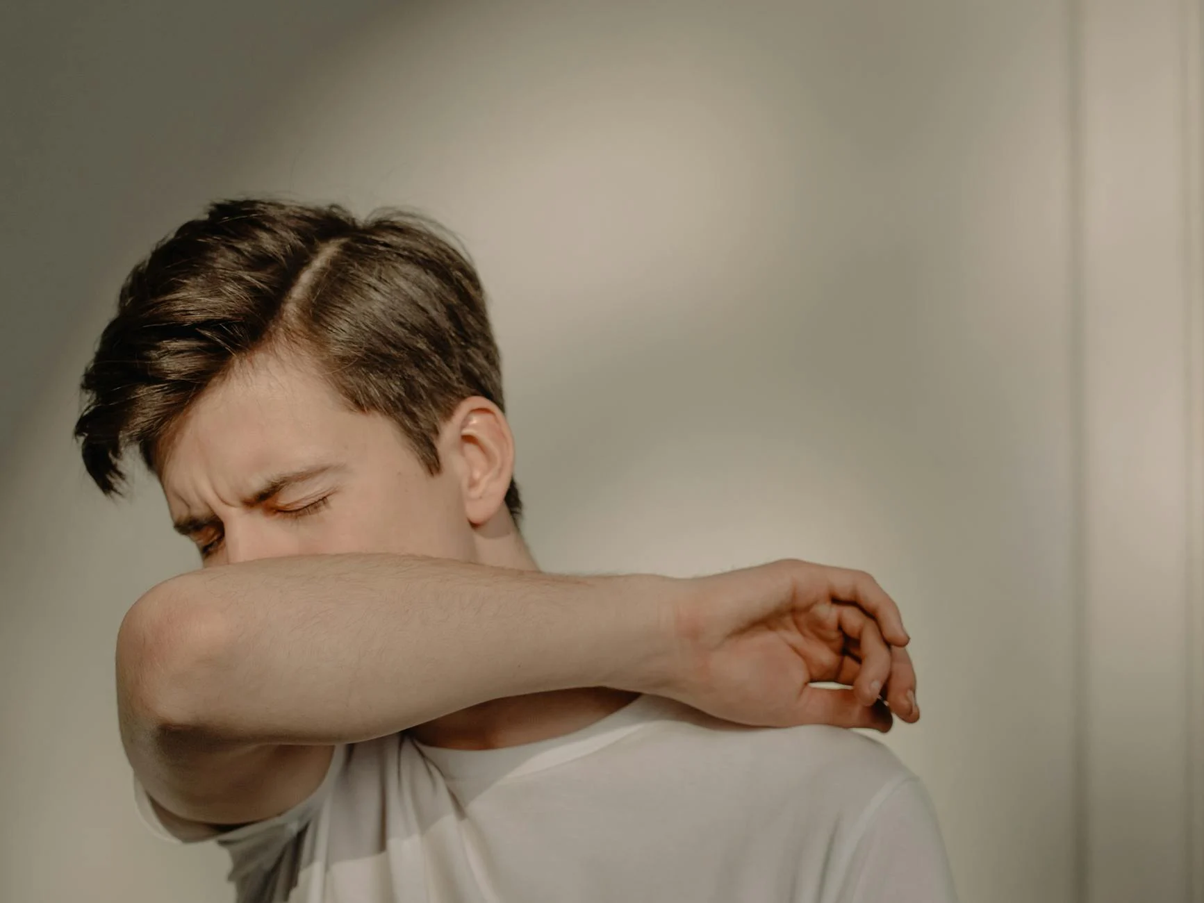 Cough (Кашель) — звук или действие, когда человек кашляет
