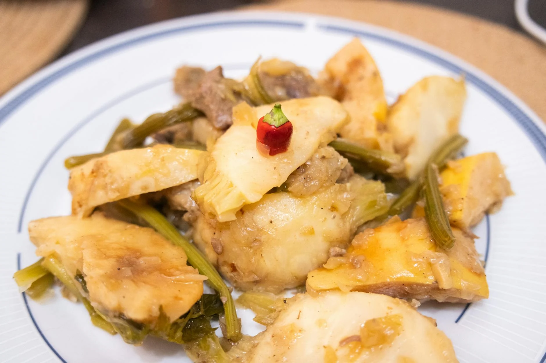 Dish (Блюдо, Тарелка) — посуда и еда