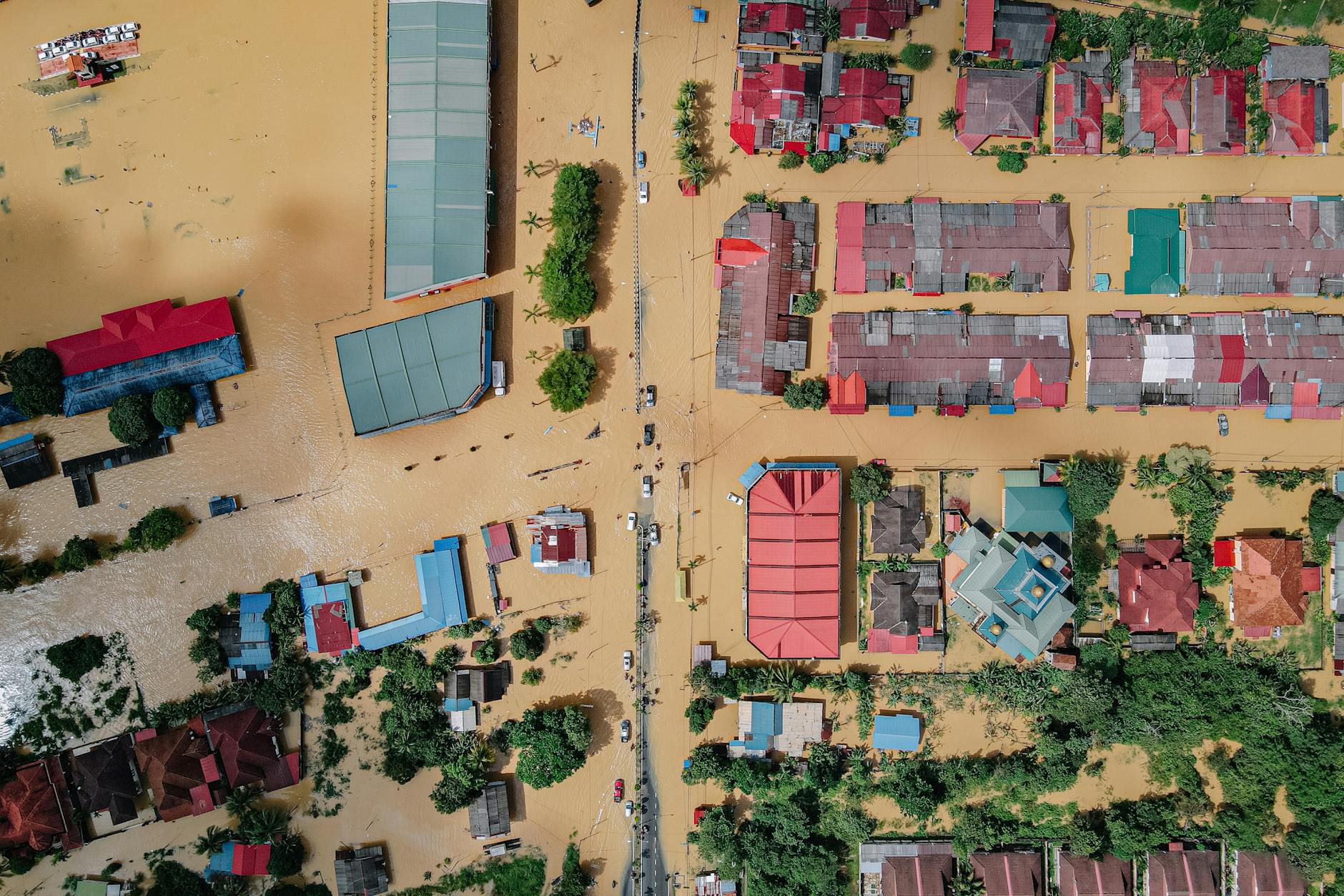 Flood (Наводнение) — вода покрывает сушу