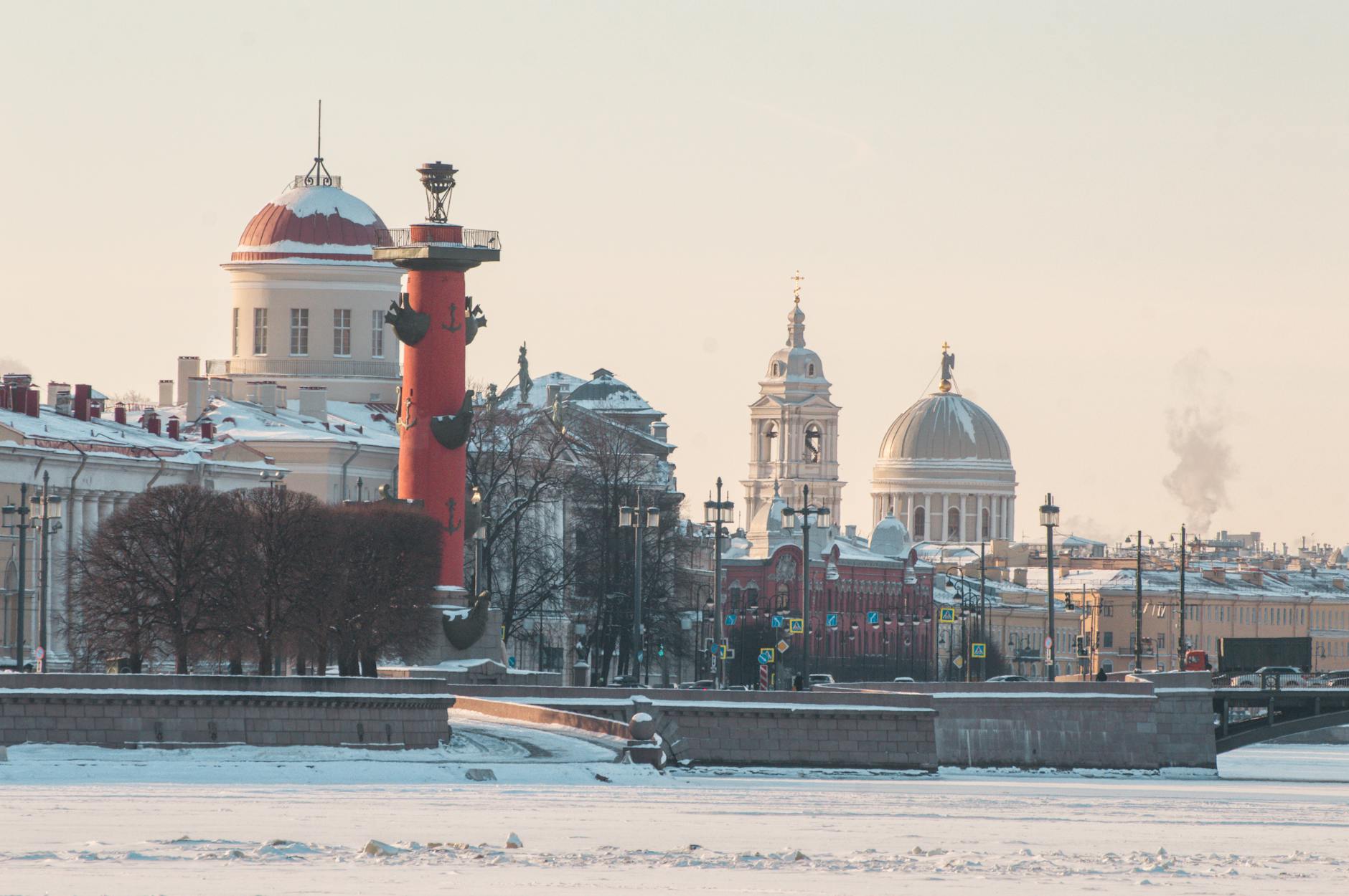 Lithuania (Литва) — страна в Северной Европе