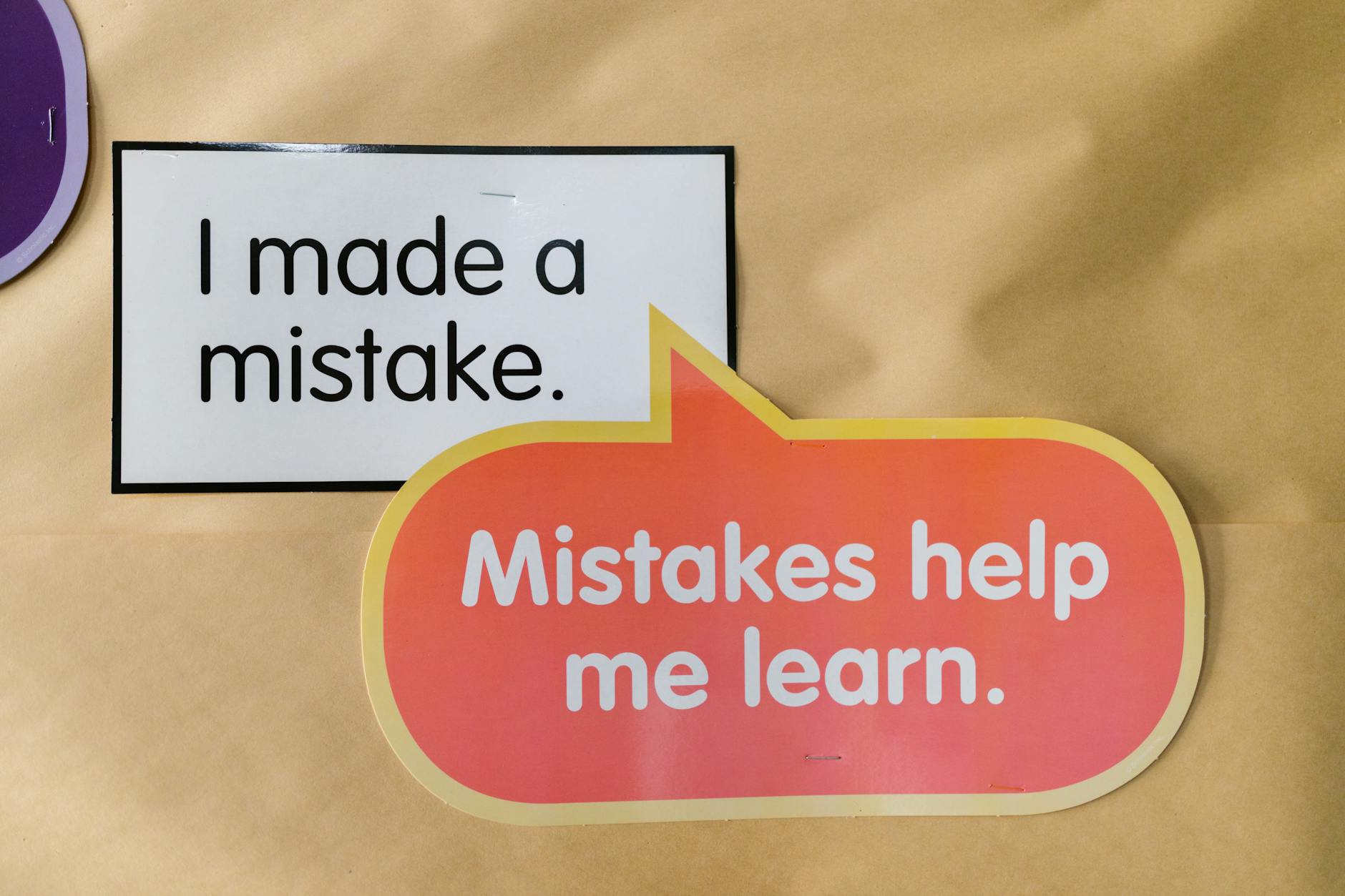 Mistake (Ошибка) — процесс обучения и исправления