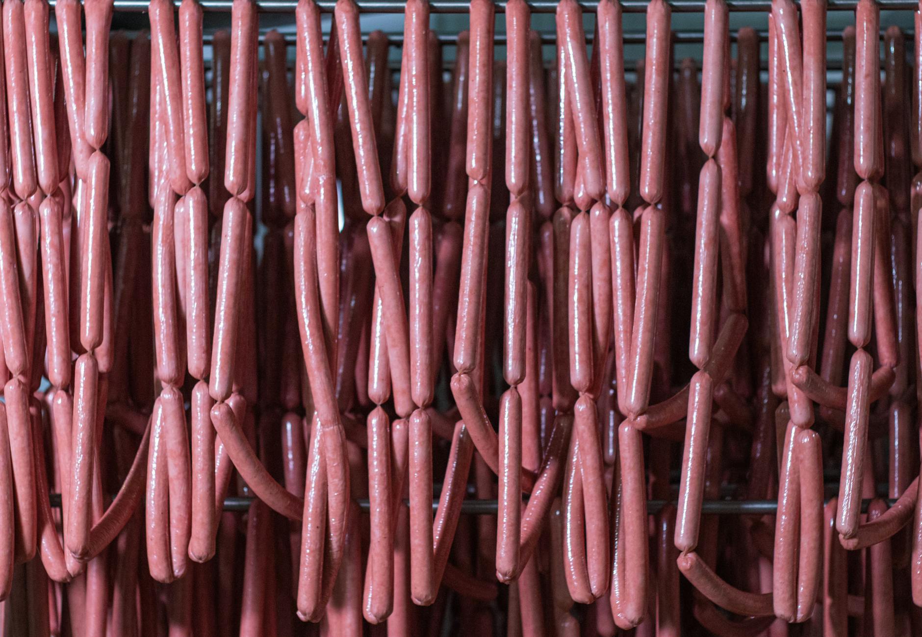 Sausage (Сосиска, колбаса) — популярный продукт питания