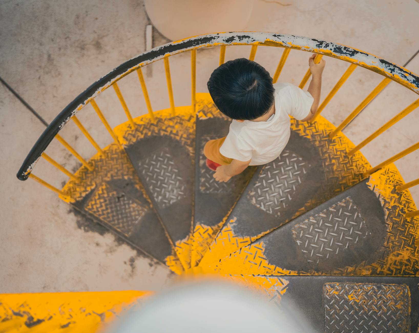 Stairs (Лестница) — ступеньки для подъема и спуска