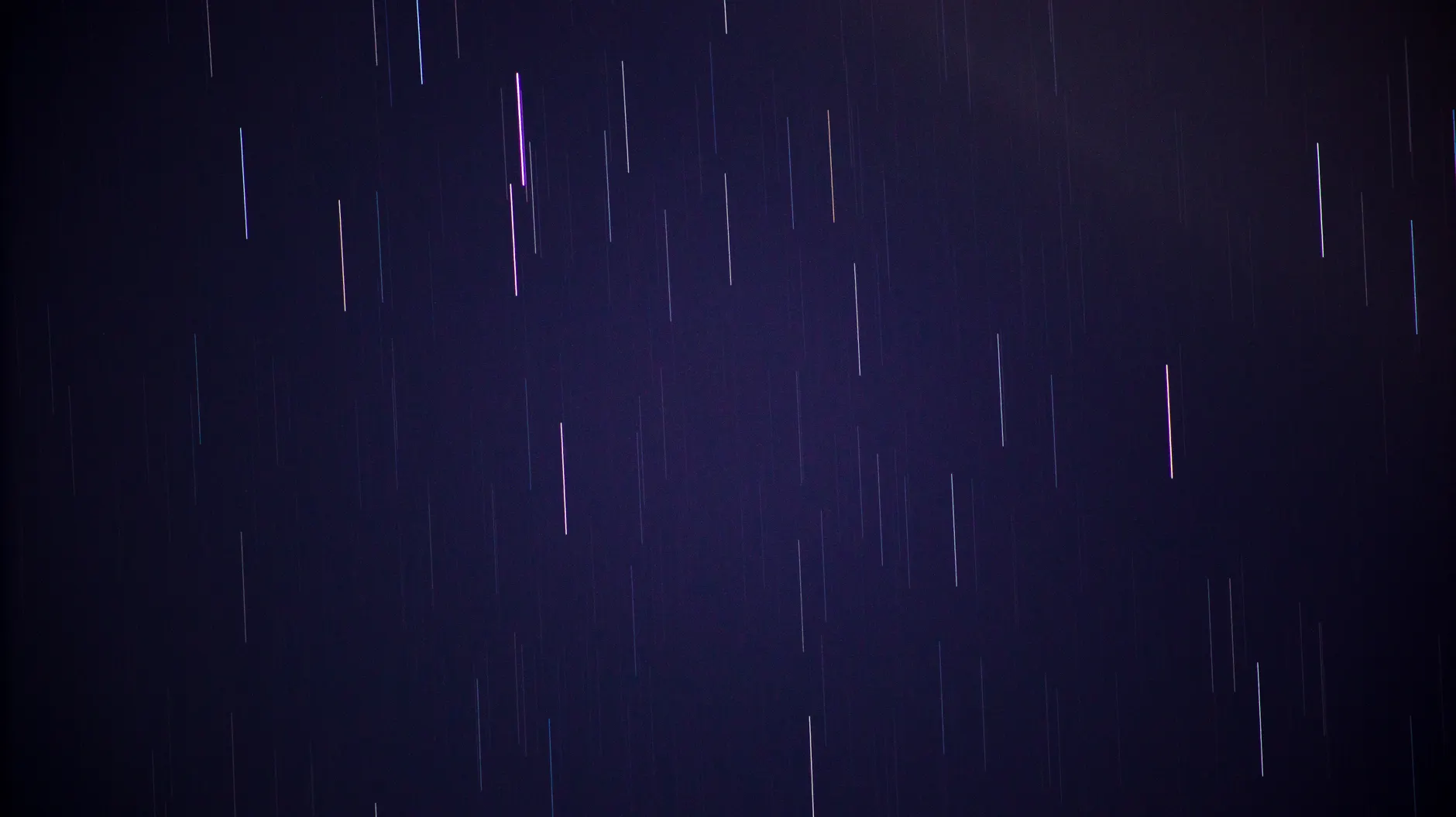 Starlight (Звёздный свет) — свет от далёких звёзд в ночном небе.