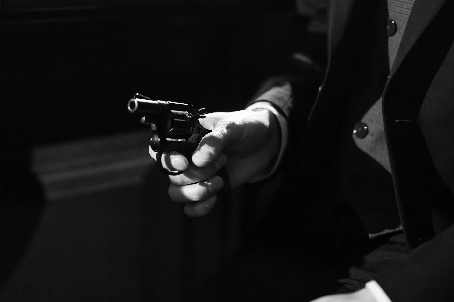 Suspense (Напряжение) — чувство ожидания и волнения
